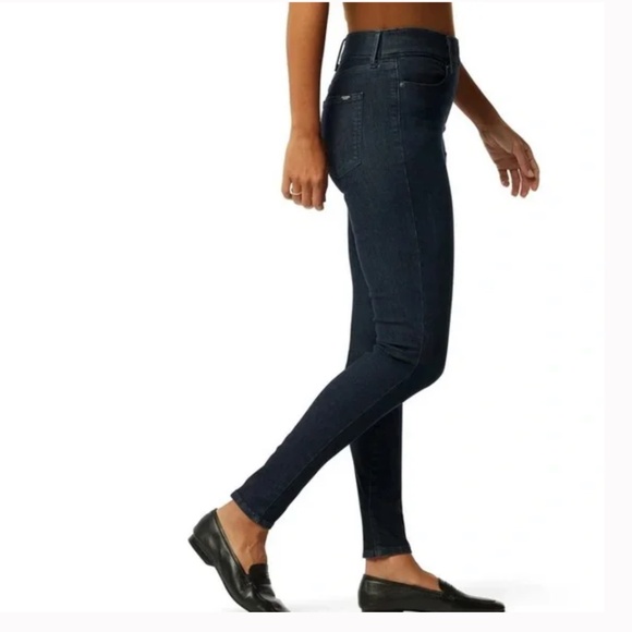 Levi Strauss Signature Women's Shaping Perfect Pull On Skinny Jeans, Blue, 6 - Picture 2 of 5